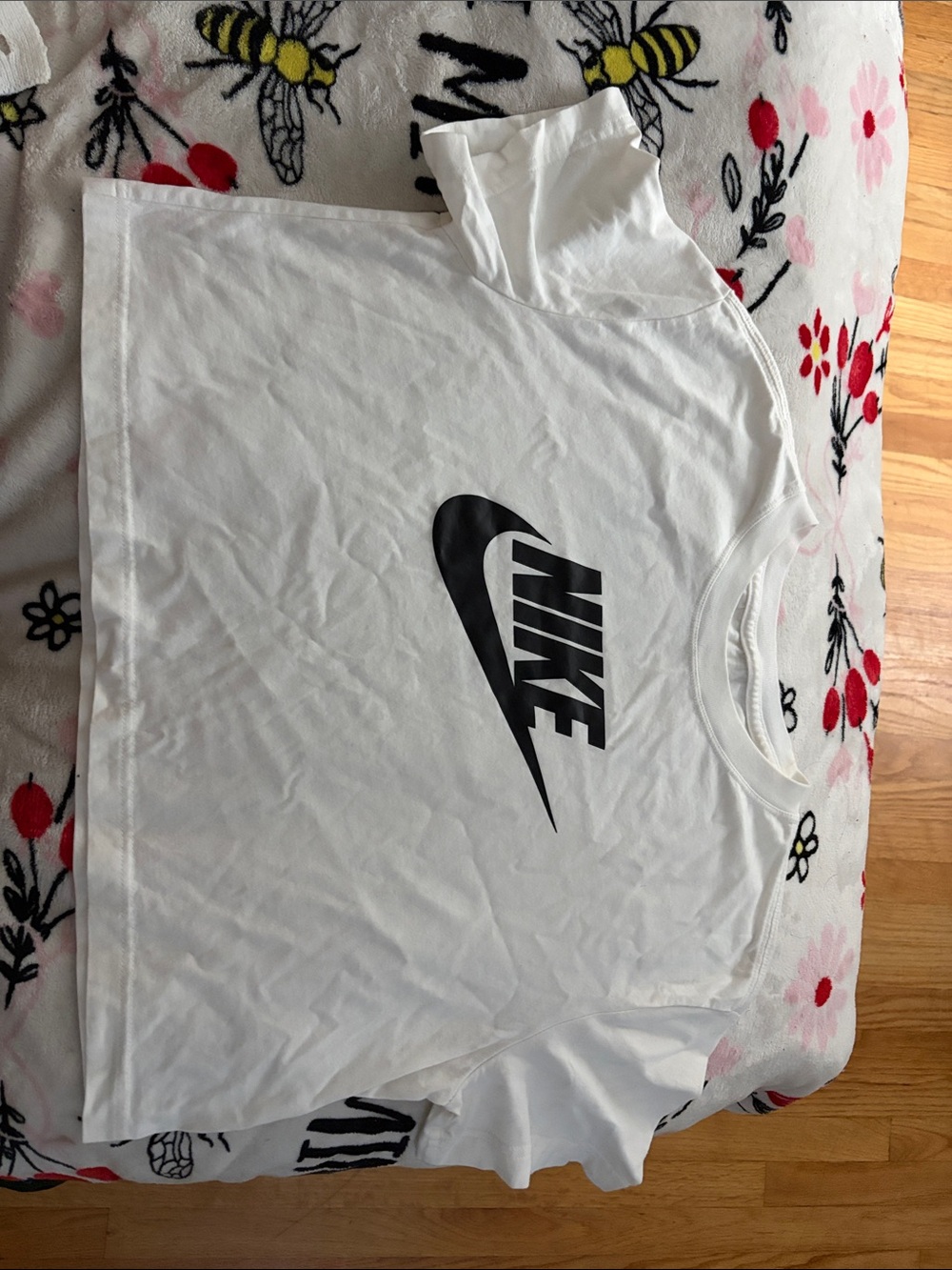Nike White T-Shirt